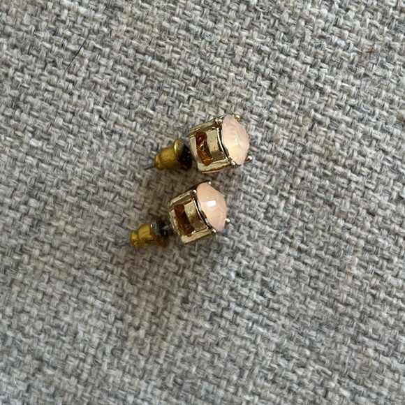 Peach gem earrings - Picture 2 of 3